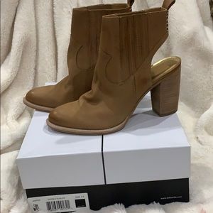 Dolce Vita Jasper size 9.5